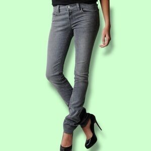 J Brand ‘Pencil Leg’ Jeans in “Pure Grey” Size 24